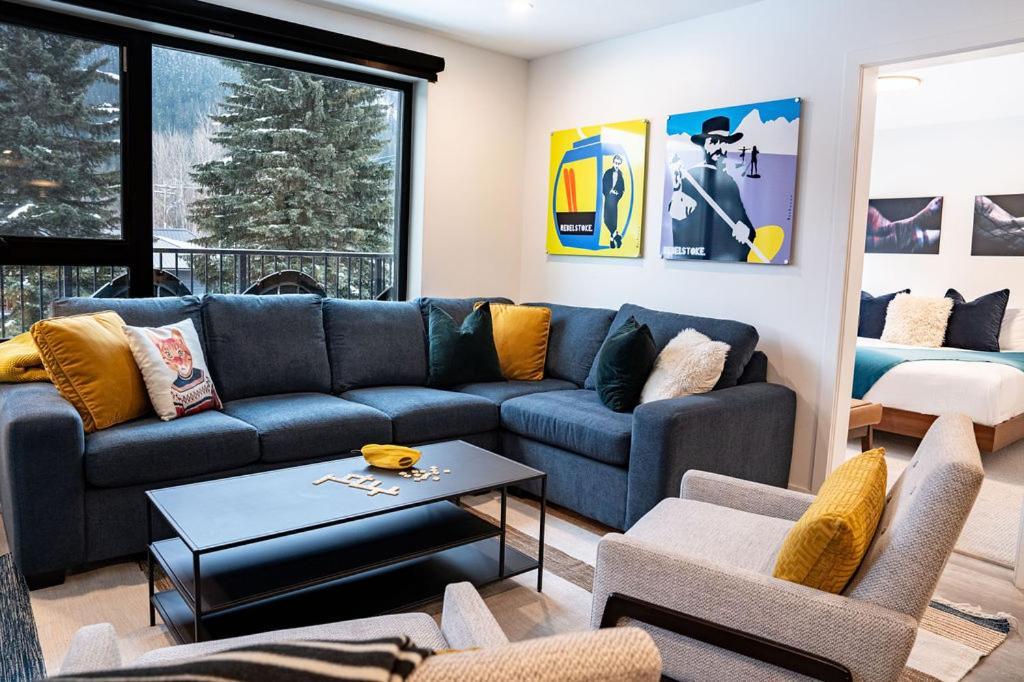 Revel In The Stoke By Revelstoke Vacations Διαμέρισμα Εξωτερικό φωτογραφία